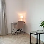 Snooze 4* Остенде