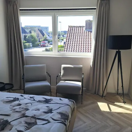 Snooze Oda ve Kahvaltı 4*