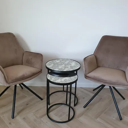 Snooze Oda ve Kahvaltı 4*