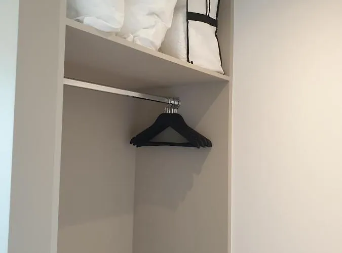 Bed & Breakfast Snooze 4*